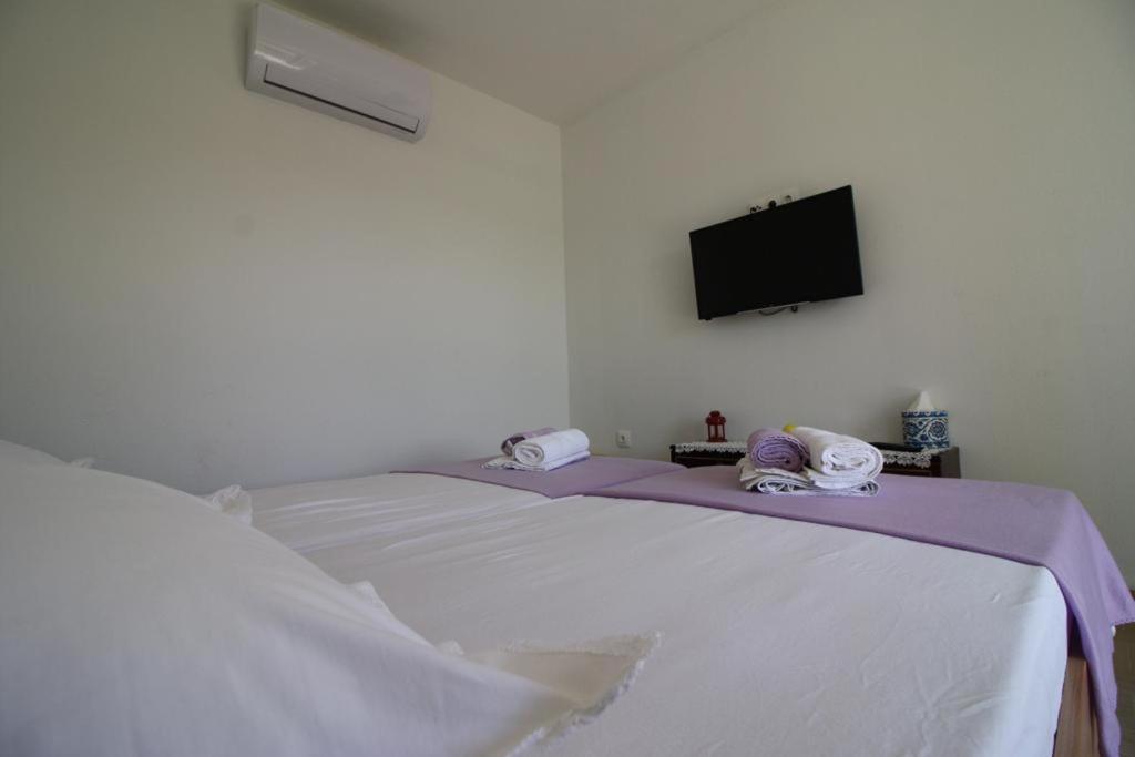Privatna Soba Gita Apartment Sumartin Ngoại thất bức ảnh